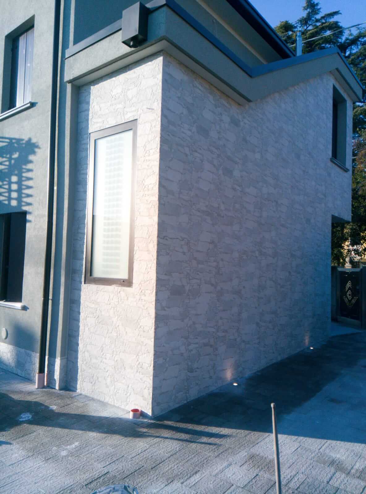 casa ristrutturata rivestimento esterno